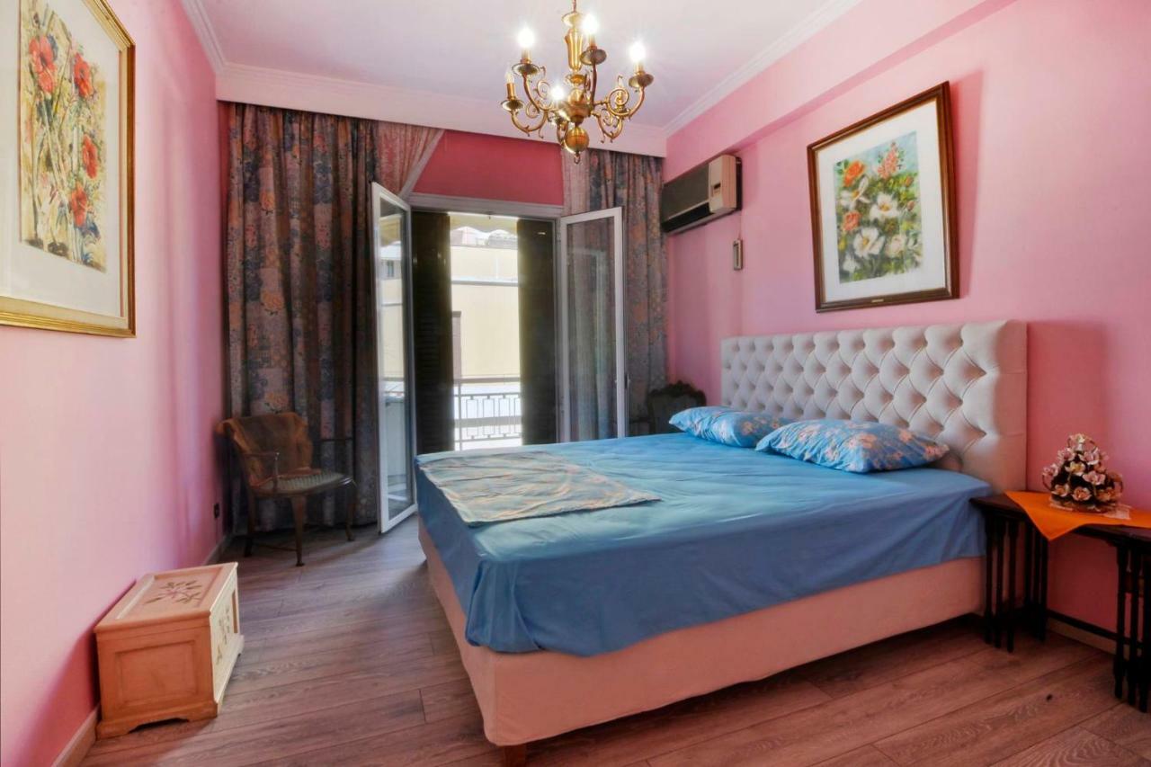 Apartment Saroco Square Luxury